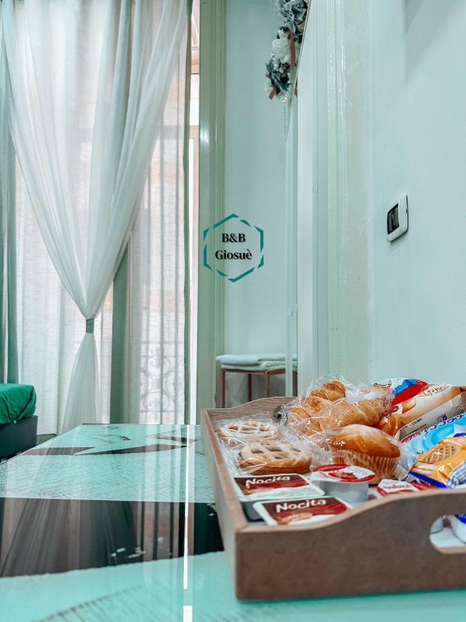 B&B Giosue Napels Buitenkant foto