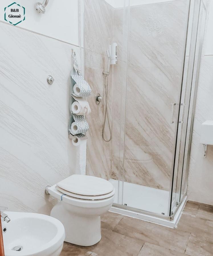 B&B Giosue Napels Buitenkant foto