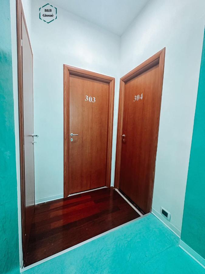 B&B Giosue Napels Buitenkant foto